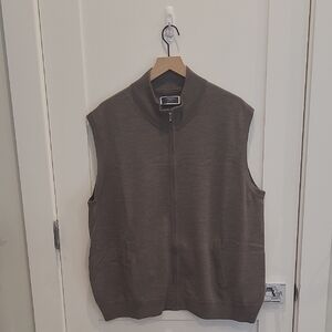 Charles Tyrwhitt Gray Zip-Up Vest